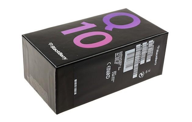 BlackBerry Q10 - Box