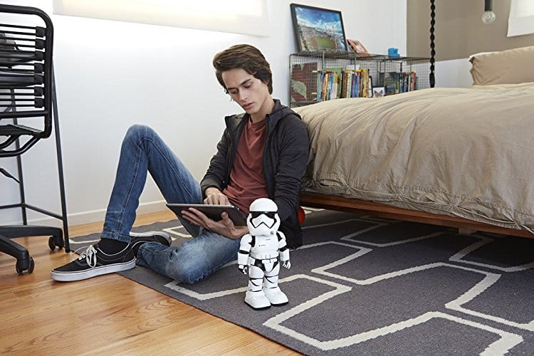 UBTECH - Star Wars First Order Stormtrooper Robot - Review