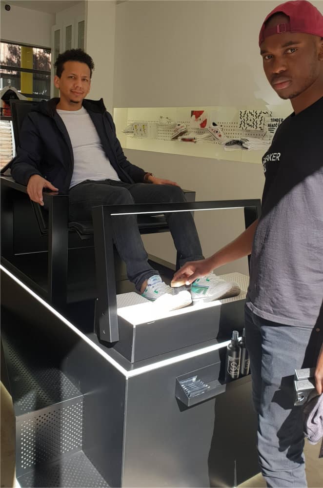 Sneaker Lab – On The Go Cleaning For Your Sneaker Maintenance