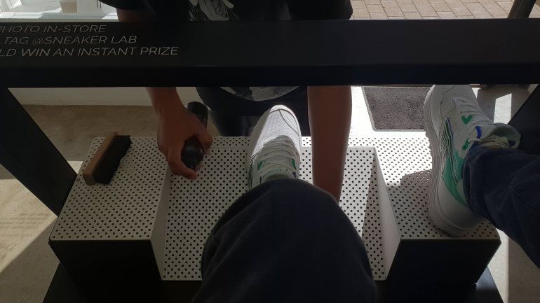 Sneaker Lab – On The Go Cleaning For Your Sneaker Maintenance