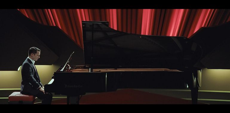 Grand Piano-01