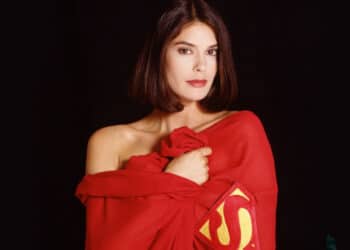 Teri Hatcher, who played Lois in the Lois & Clark: The New Adventures of Superman TV series, will play a villain on CW's Supergirl.