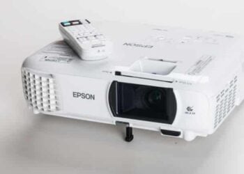 Epson EH-TW610 Projector Review - Small Increments, Great Results