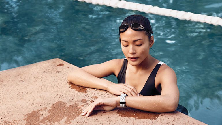 Fitbit Charge 3 Review – You Everyday Tracker Just Got A Lot Better