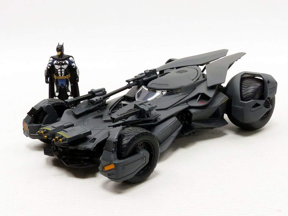 Metals Justice League Batmobile Toy Review