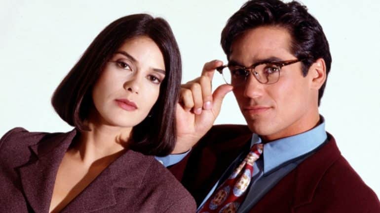 Dean Cain Lois Lane Clark Kent Lois & Clark Adventures of Superman