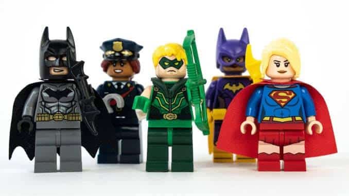 Classic DC Superheroes Finally Become LEGO Minifigures