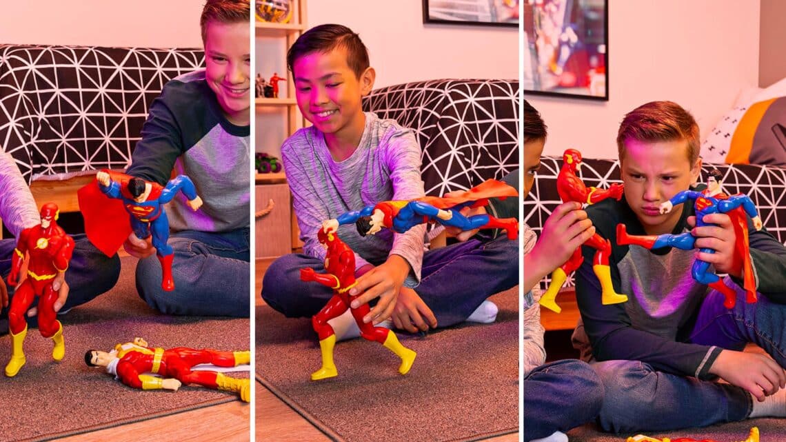 Just Fun Toy's DC Toys The DC Universe Comes Alive