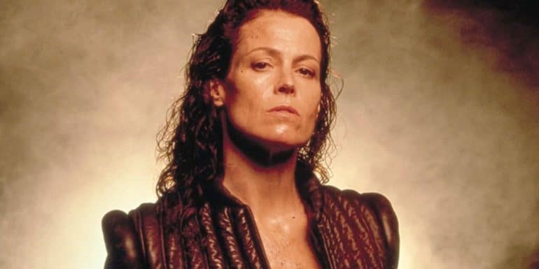 Sigourney Weaver 90s action star