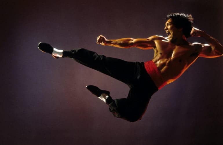 Jason Scott Lee as Bruce Lee
