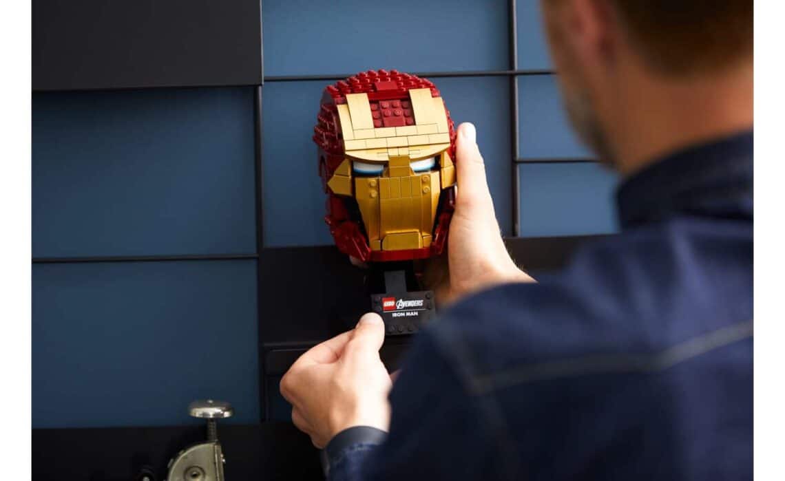 Marvel LEGO Iron Man Helmet