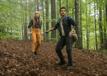 Daisy Ridley as Viola Eade and Tom Holland as Todd Hewitt in Chaos Walking. Photo Credit: Murray Close