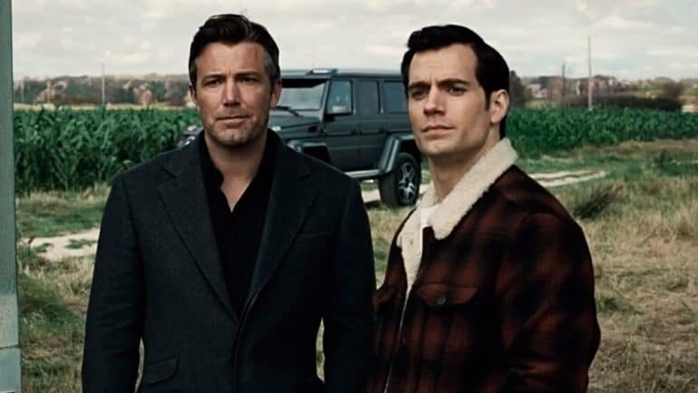 Zack Snyder's Justice League - Bruce Wayne Lois Pregnant Clark Baby