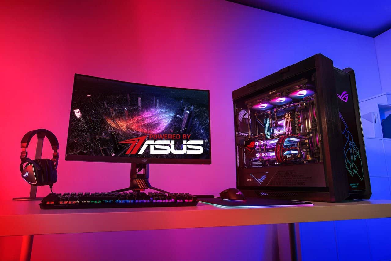 Emuler Spiritus forfriskende Powered by ASUS Custom PC Build Review – Water-Cooled Machine
