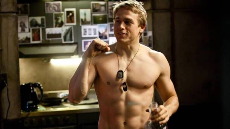 Mortal Kombat 2: Why Charlie Hunnam Would Be Perfect as Johnny Cage