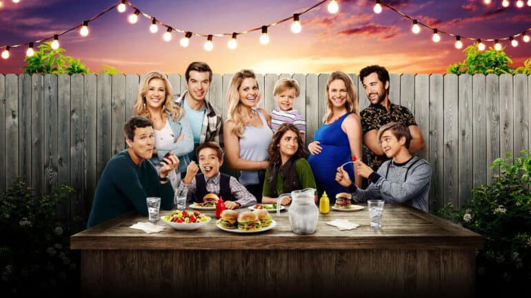 Fuller-House-Seasons-Netflix-Cast-Show