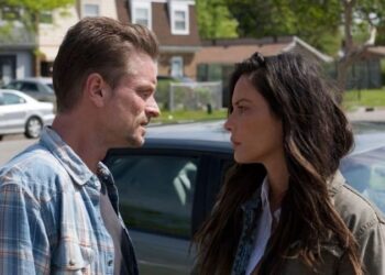 A clip of Shea Whigham and Olivia Munn talking in The Gateway