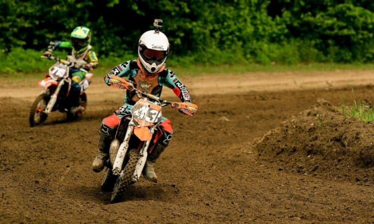 dirt bike track for kids