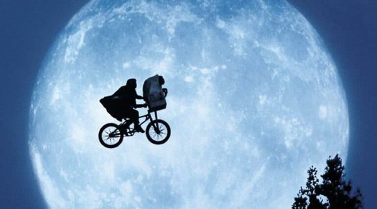 E.T. The Extra-Terrestrial (1982) Movie Reshoots