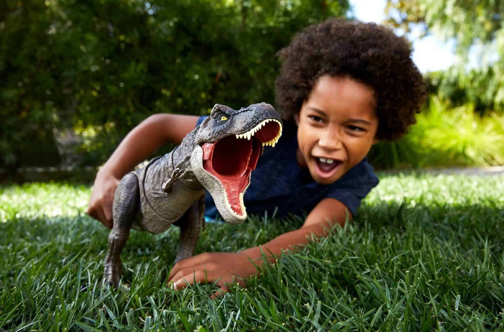 Jurassic World Thrash 'N Devour Tyrannosaurus Rex Figure