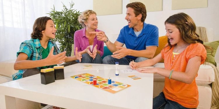 Pictionary Board Game Party Game Review