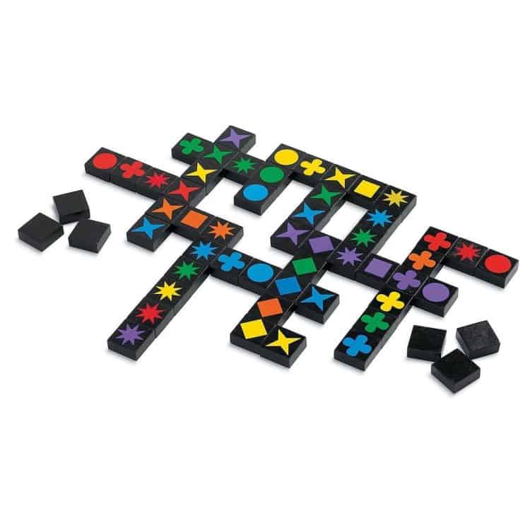 Qwirkle Review A Colourful TileMatching Board Game