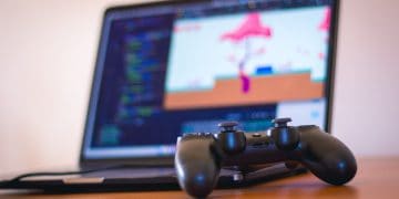 7 Safety Tips to Keep in Mind When Playing Games Online