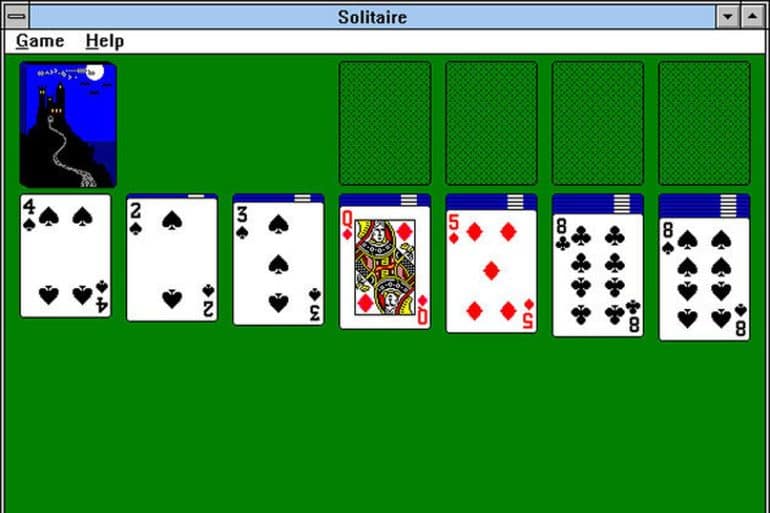 Microsoft Windows Solitaire Retro Game