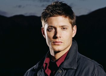 The Winchesters First Image Reveals Jensen Ackles' Return As Dean Winchester