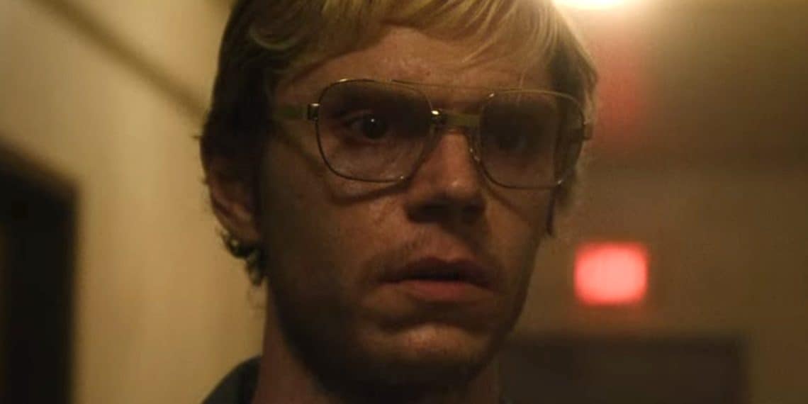 Evan Peters May Never Be The Same After Playing Murderer Jeffrey Dahmer