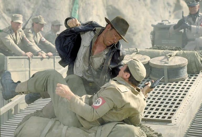 Indiana Jones Yumruk Nazi