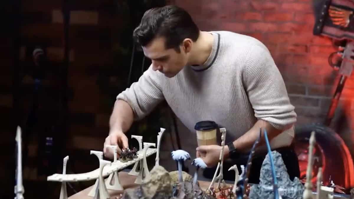 Henry Cavill Gently Corrects TV Host: It's Warhammer, Not Warcraft