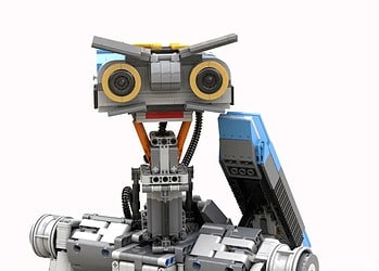 Outrage Over LEGO's Rejection of Johnny 5 Design