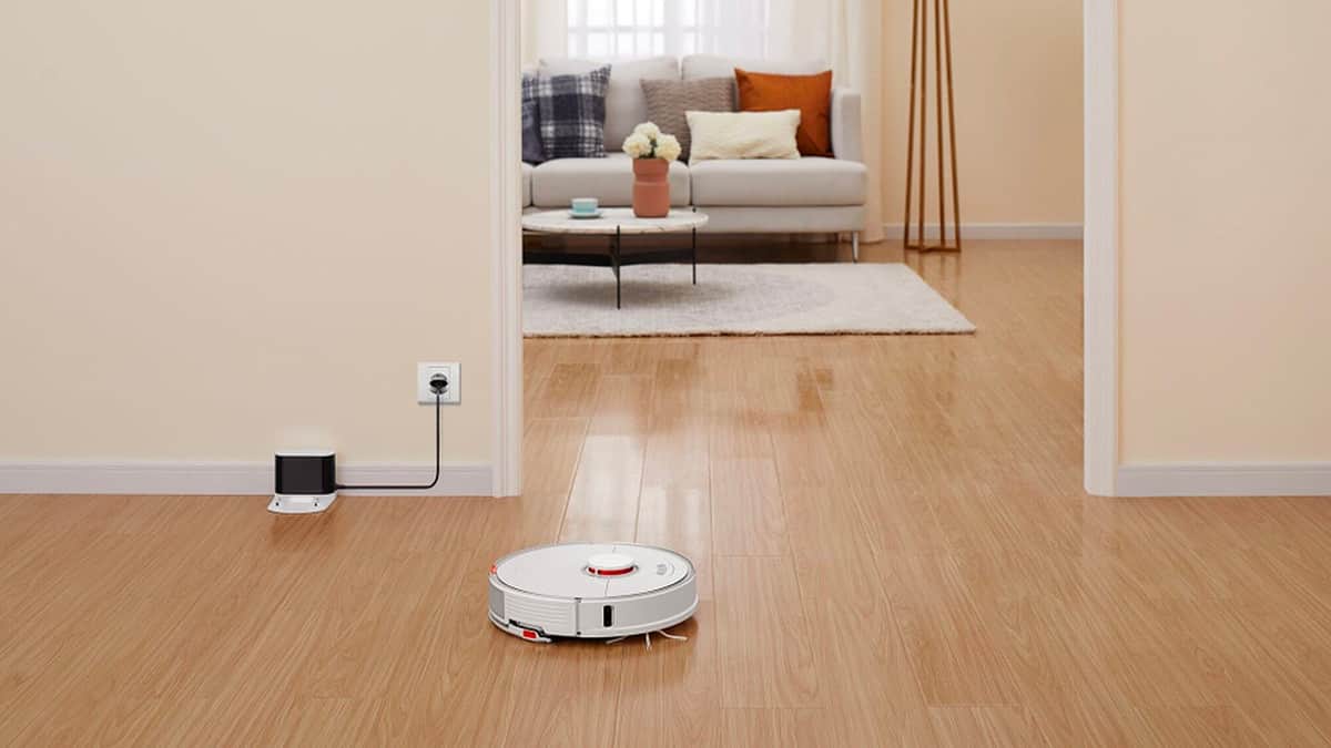 Choosing the Best Xiaomi Robot Vacuum For Your Home - Fortress of Solitude