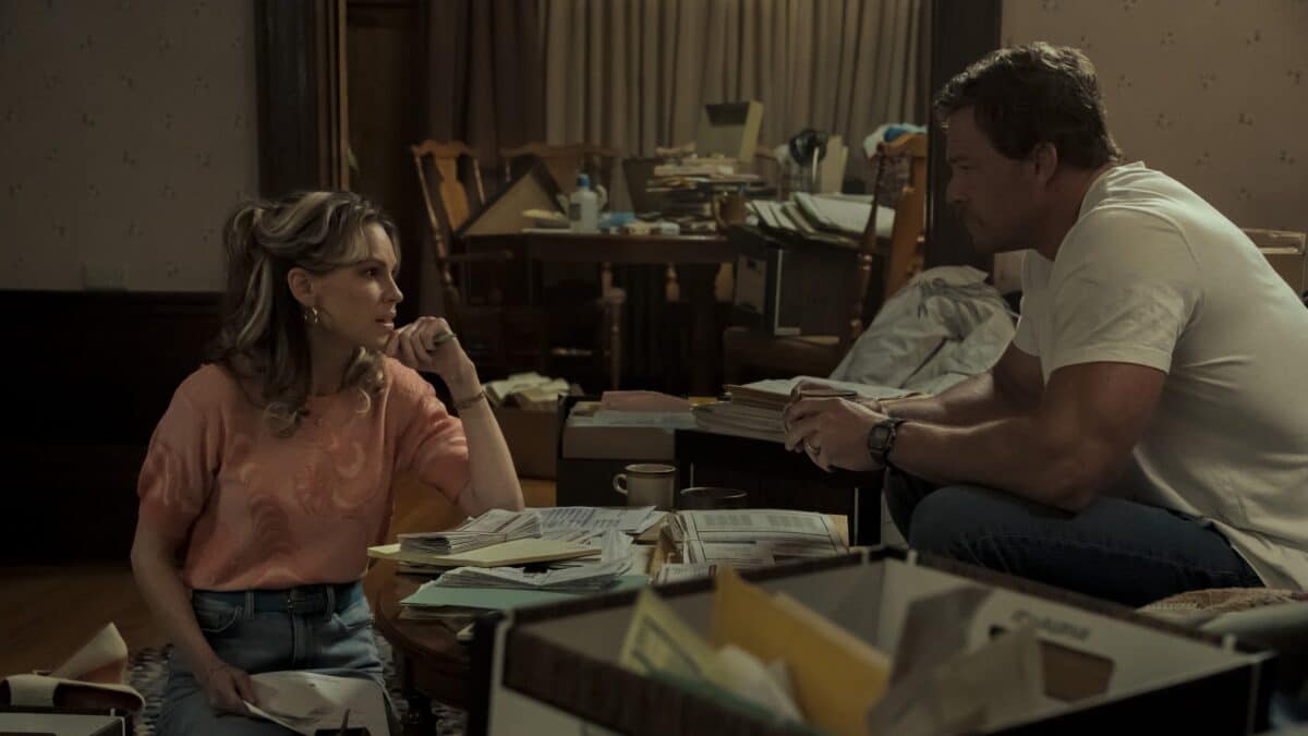Ordinary Angels Review – Hilary Swank and Alan Ritchson Restore Faith in Humanity