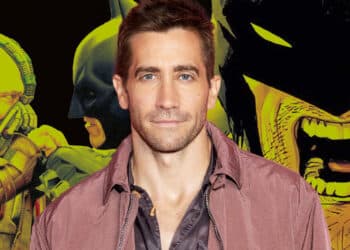 "An Honour" – Jake Gyllenhaal Discusses Playing Batman
