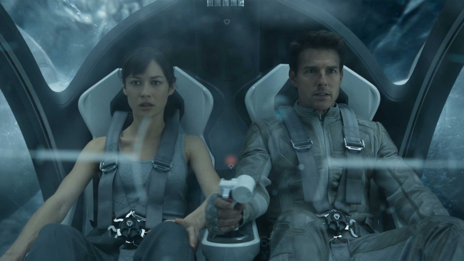 Oblivion Sci-Fi Movie Tom Cruise Olga Kurylenko