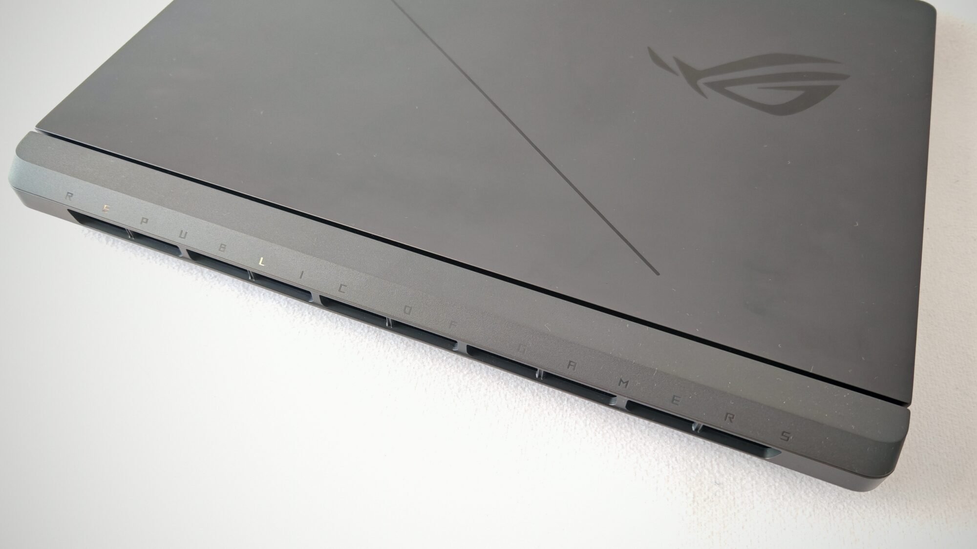 ASUS ROG Strix G16 2025 Laptop Review