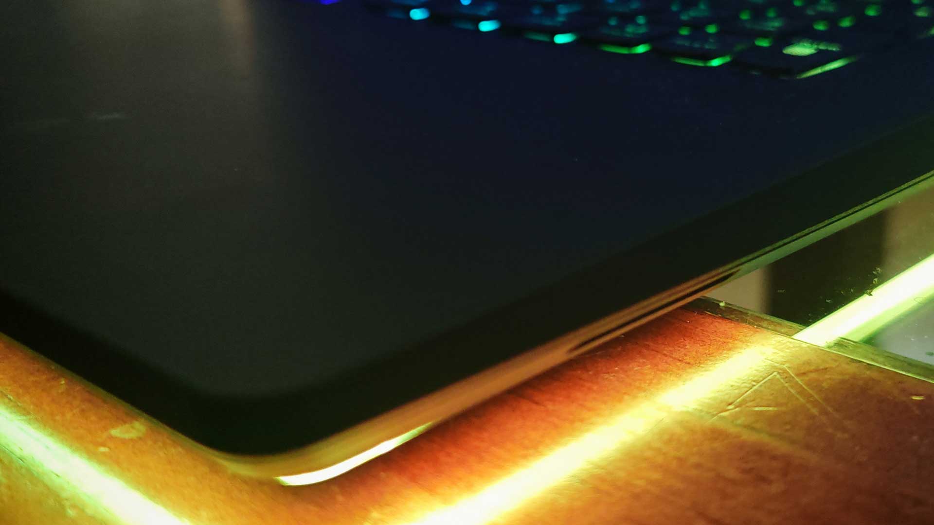 ASUS ROG Strix SCAR 18