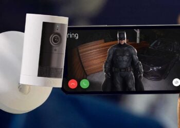 Ring-Outdoor-Cam-Plus-Batman