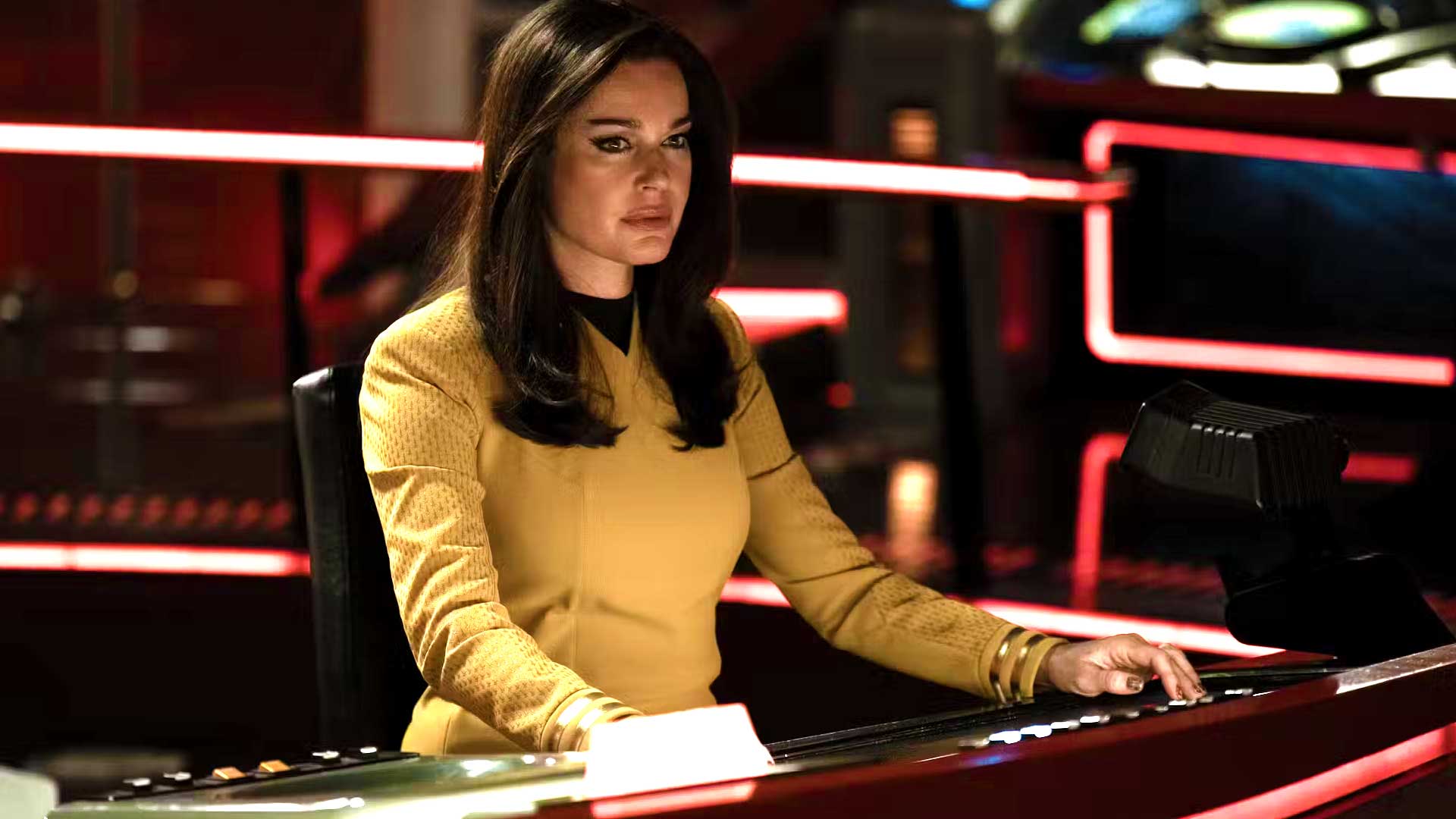 Star Trek Strange New Worlds Rebecca Romijn