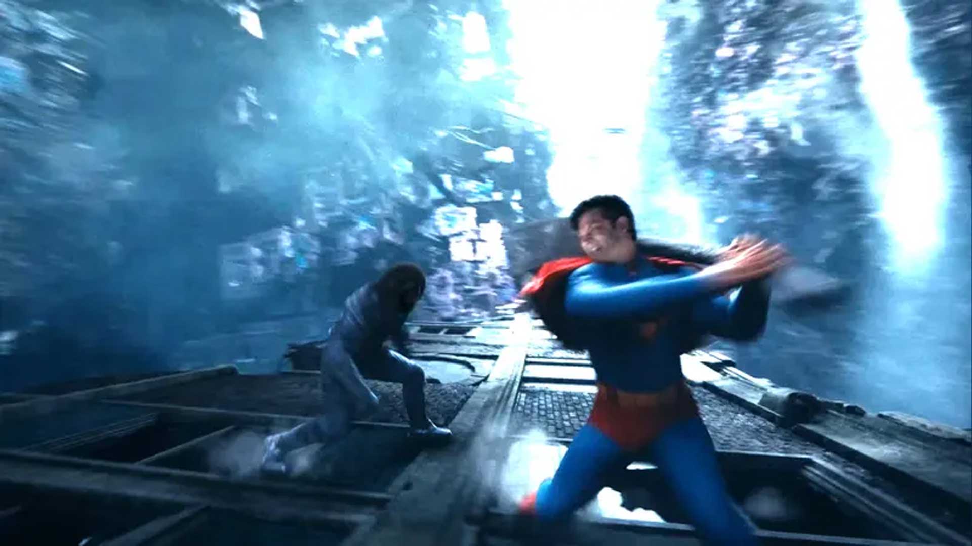 Superman Ultraman fight Metropolis destruction
