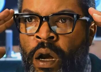 War of the Worlds ice cube