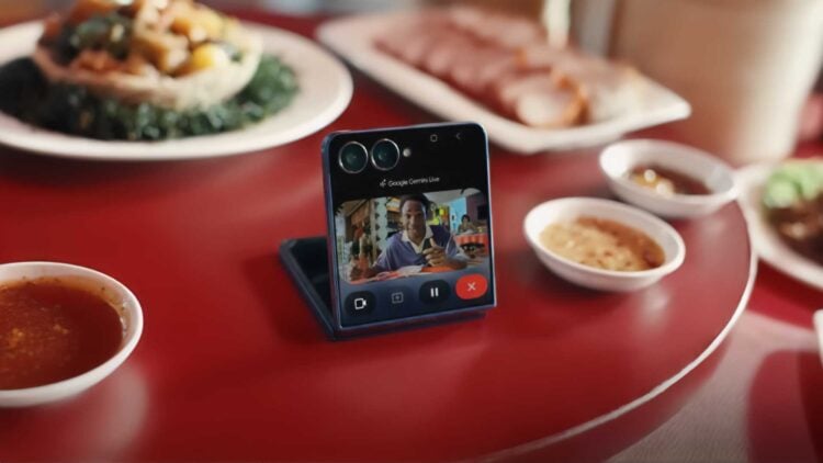 Samsung Galaxy Z Flip 7 Smartphone Review