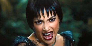 Jennifer Lopez Kiss of the Spider Woman