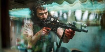 Zack-Snyder-Shares-First-Look-at-The-Last-Photograph