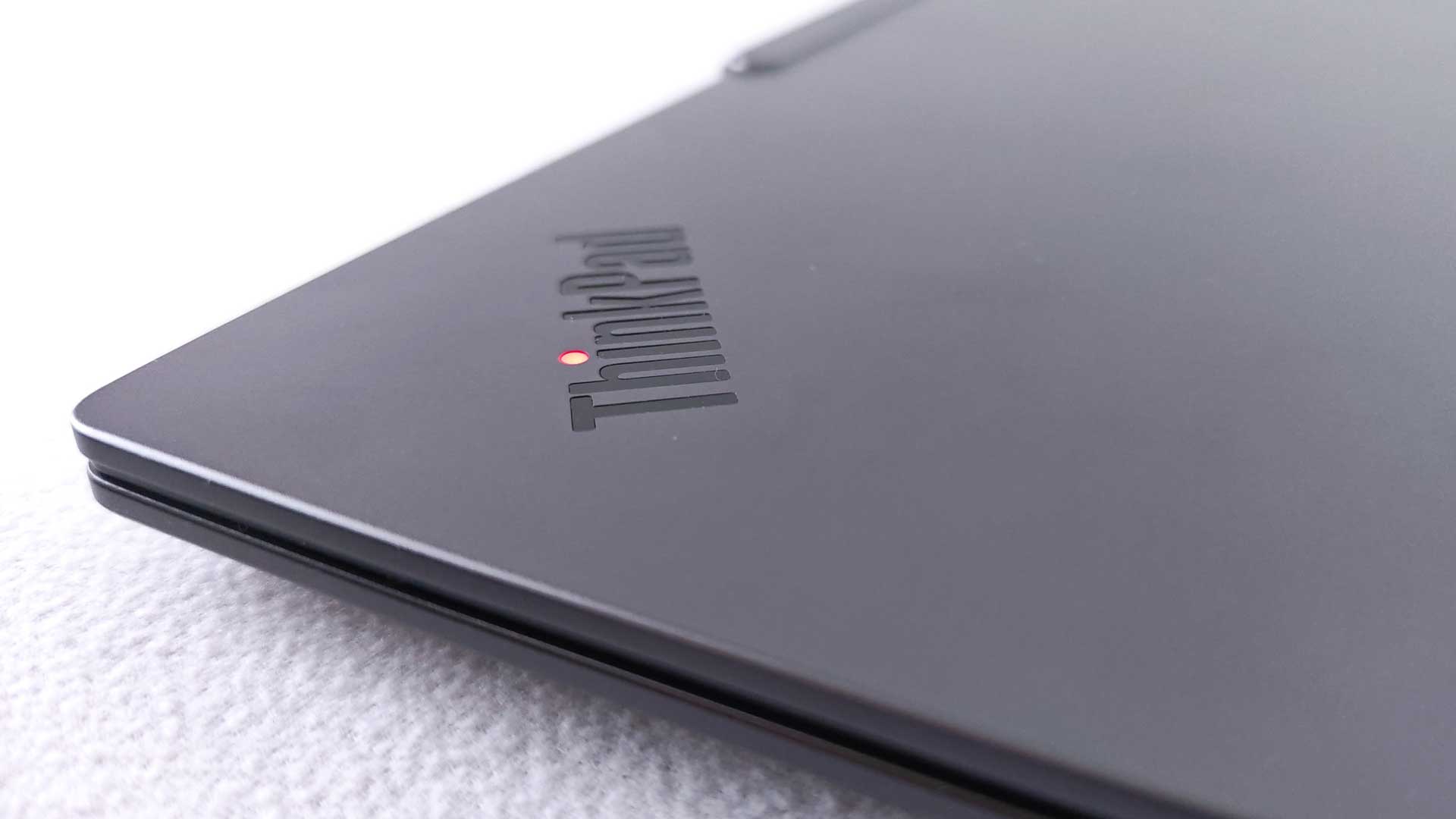 Lenovo ThinkPad X9 14 Aura Display