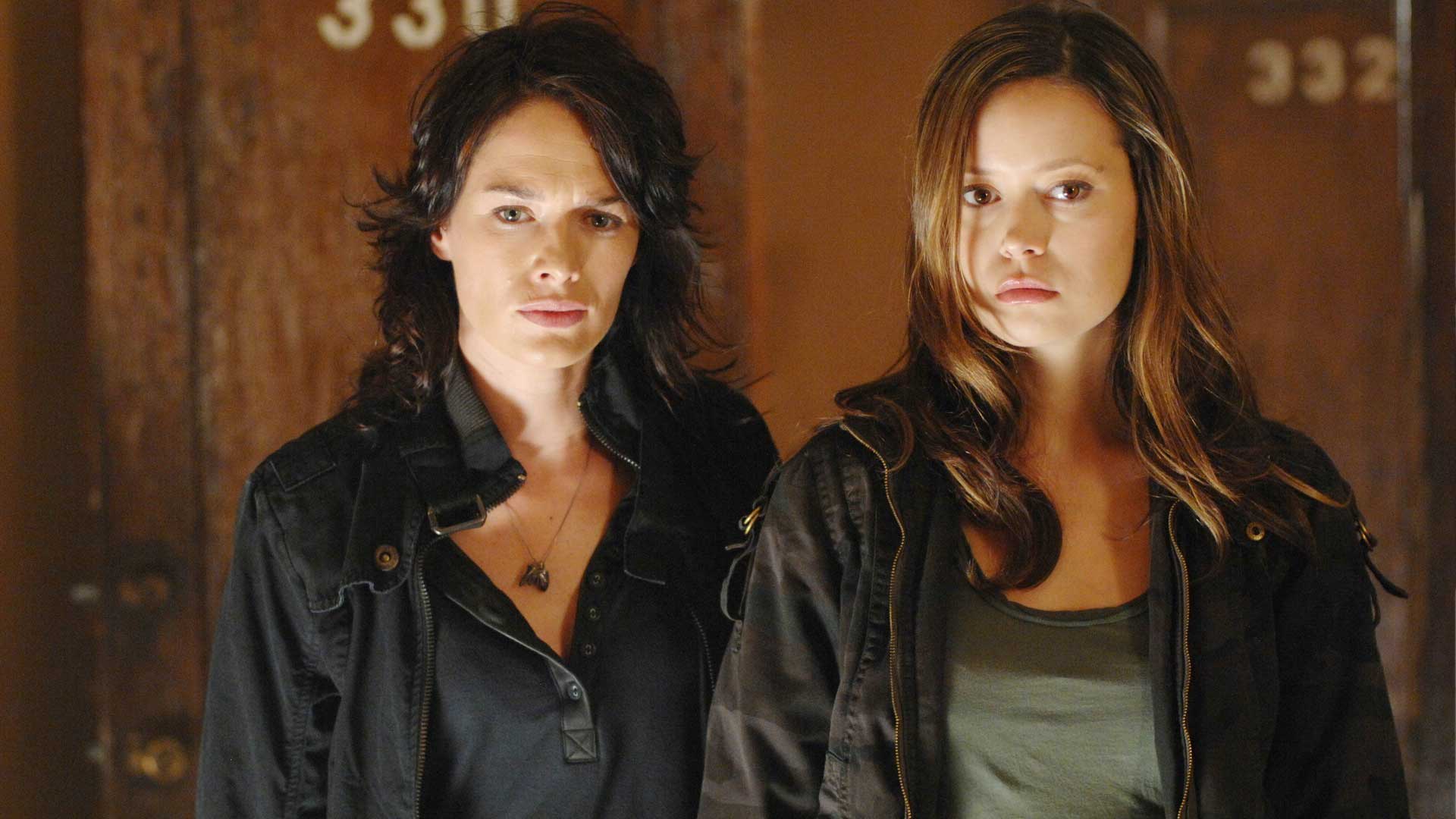 Lena Headey Sarah Connor Summer Glau Cameron
