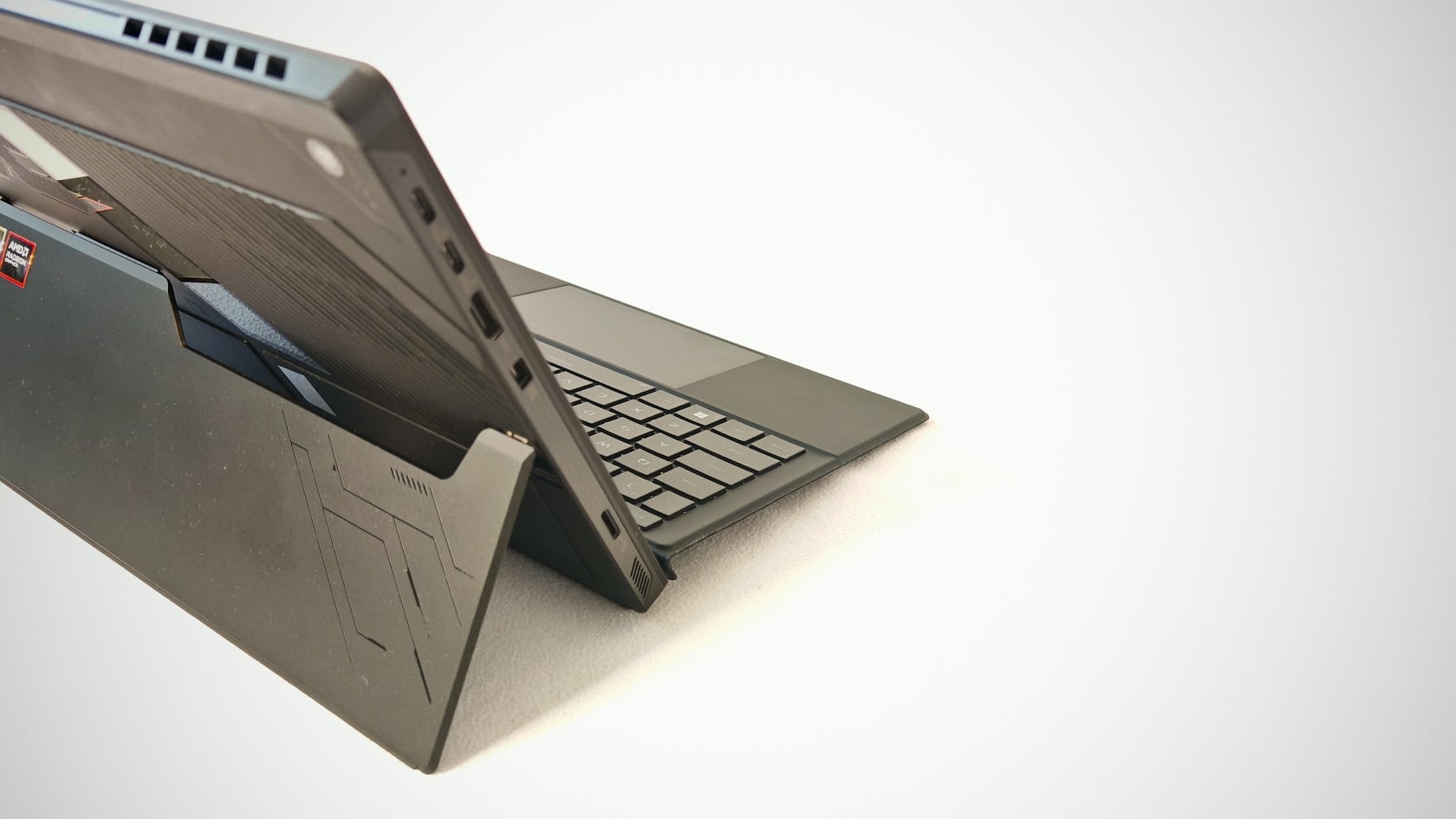 ASUS ROG Launches 20th-Anniversary Campaign and Invites You Along