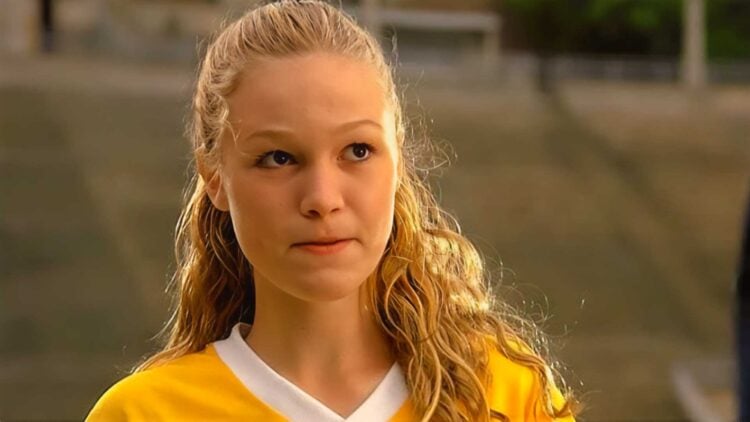 Julia-Stiles-10-Things-I-Hate-About-You